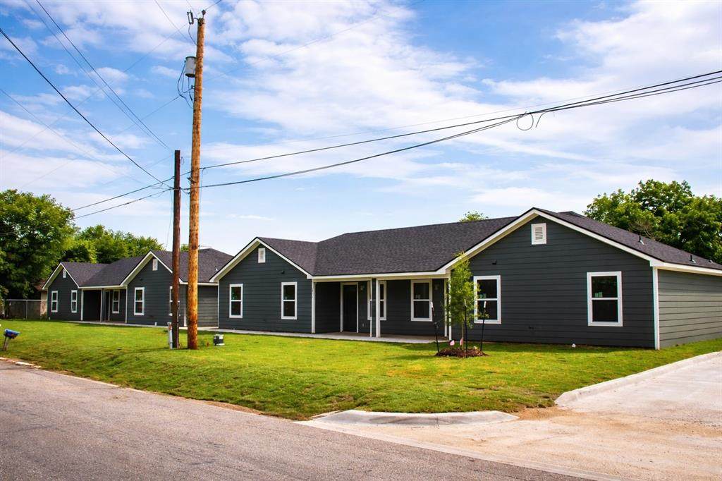 1517 Travis Street - Photo 1