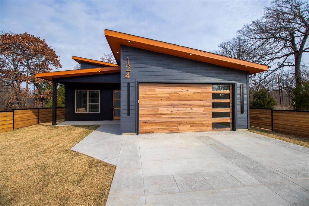 124 Aztec Drive - Photo 1