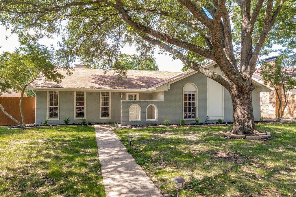 1818 Trowbridge Street - Photo 1