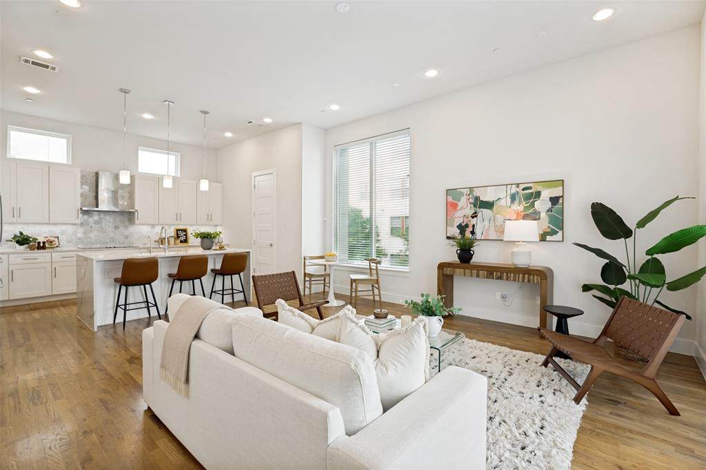 1719 Caddo Street - Photo 1