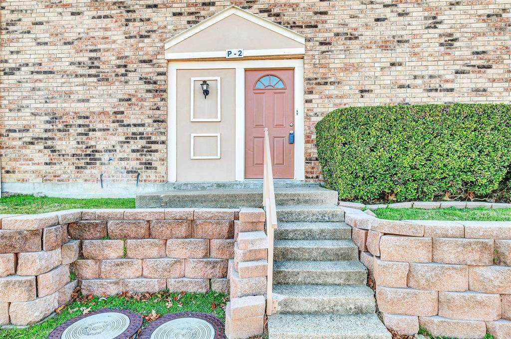 2500 Park Boulevard - Photo 1