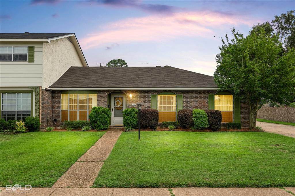 195 Pomeroy Drive - Photo 1