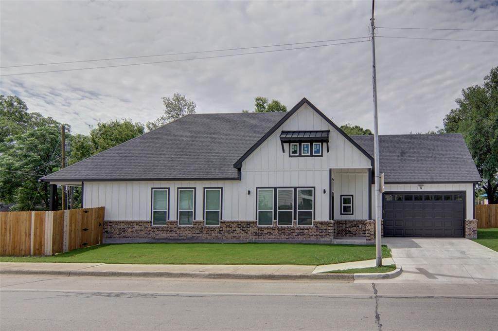 3220 Houston Street - Photo 1
