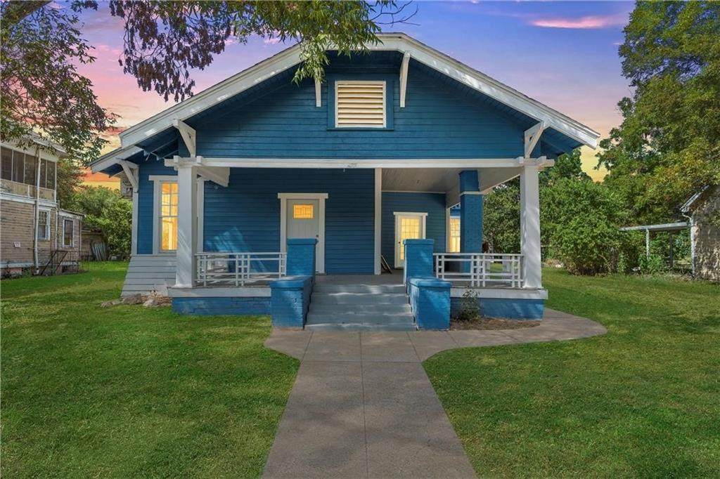 433 Chambers Street - Photo 1
