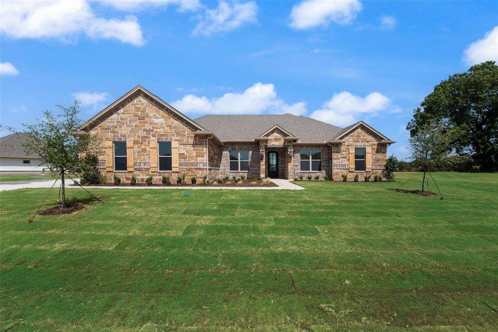 100 Eagle Court - Photo 1