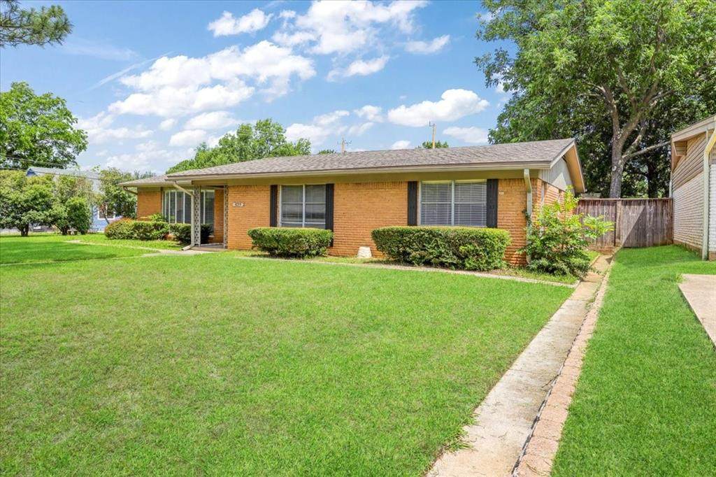 429 Lamberth Road - Photo 1
