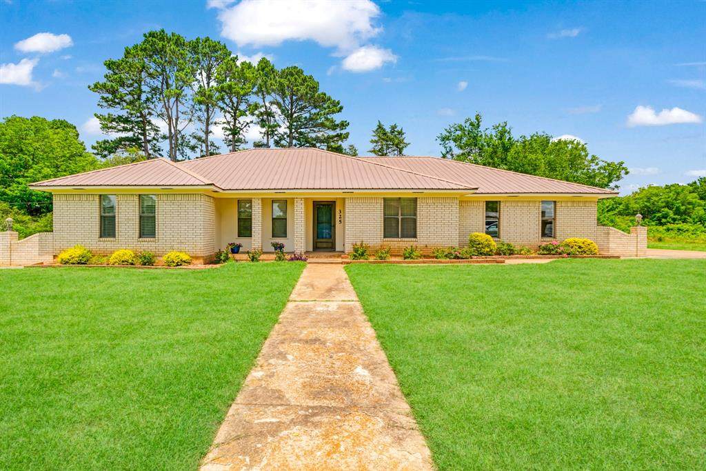 325 Key West Road - Photo 1
