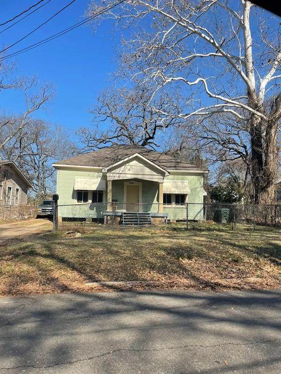 2538 Emery Street - Photo 1