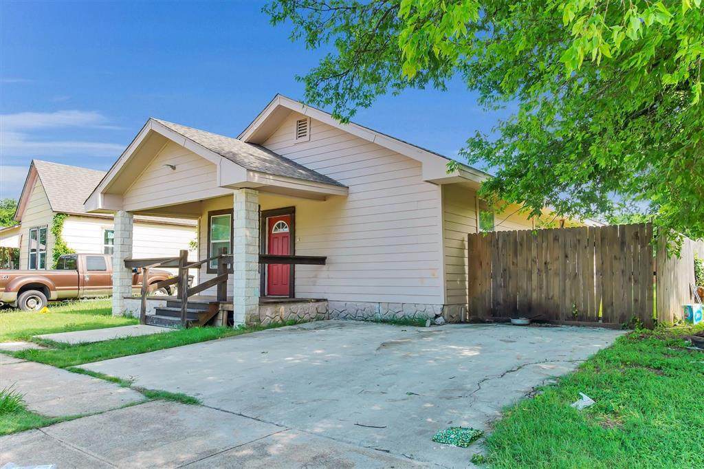 1315 Arlington Avenue - Photo 1