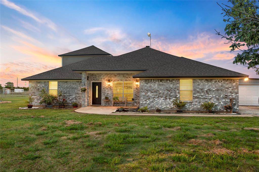 5330 Leroy Parkway - Photo 1
