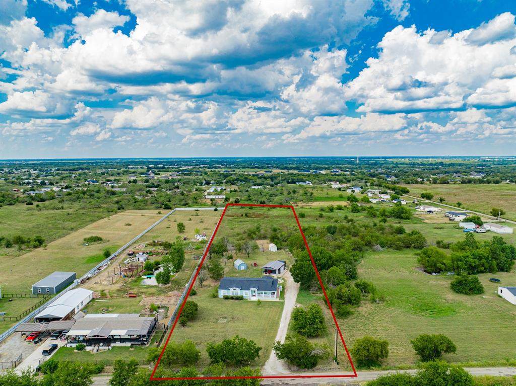 4510 County Road 2596 - Photo 1