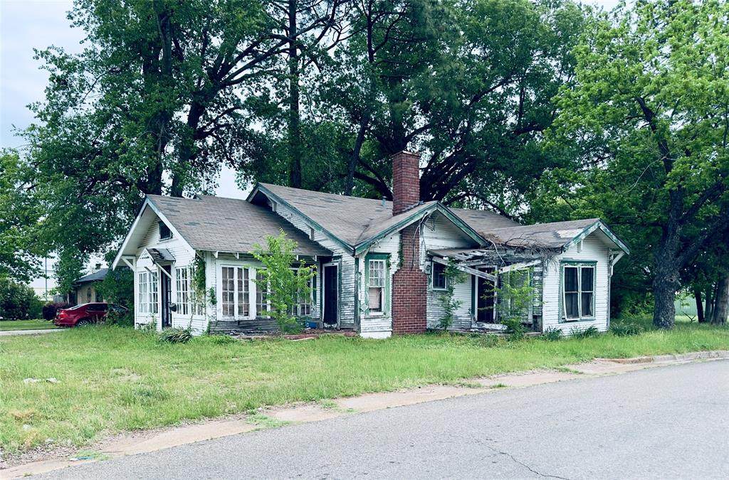 208 Texas Street - Photo 1