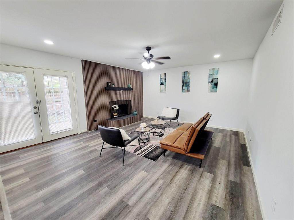 4636 Gleneagle Street - Photo 1