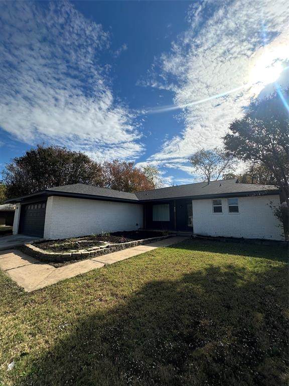 905 Mckinney Avenue - Photo 1