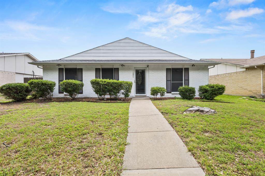 1824 Chamberlain Drive - Photo 1