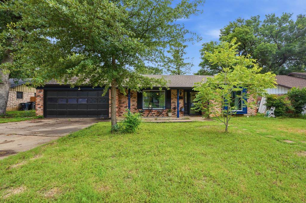 6801 Yolanda Drive - Photo 1