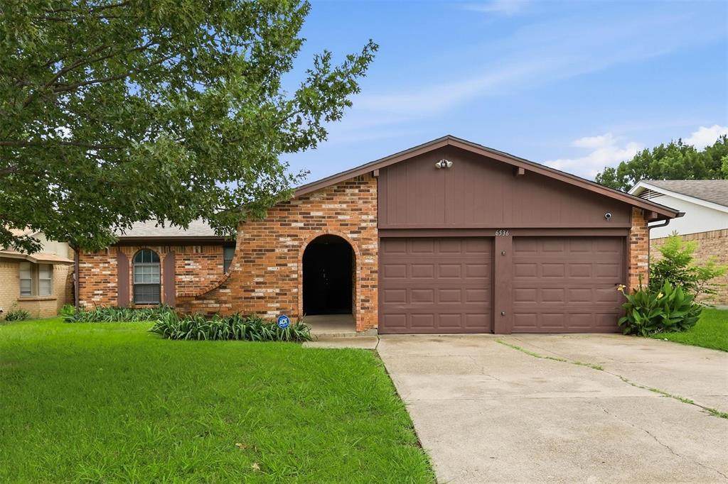 6536 Windrock - Photo 1