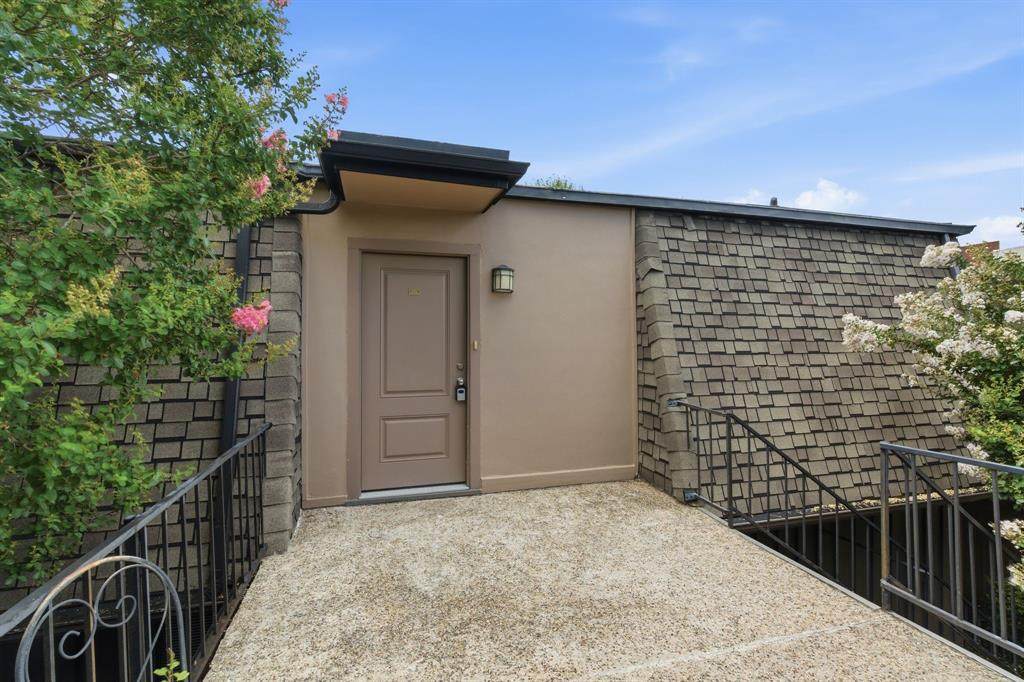 4112 Bowser Avenue - Photo 1