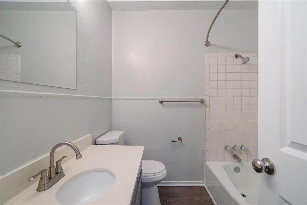 307 Rose Street - Photo 1