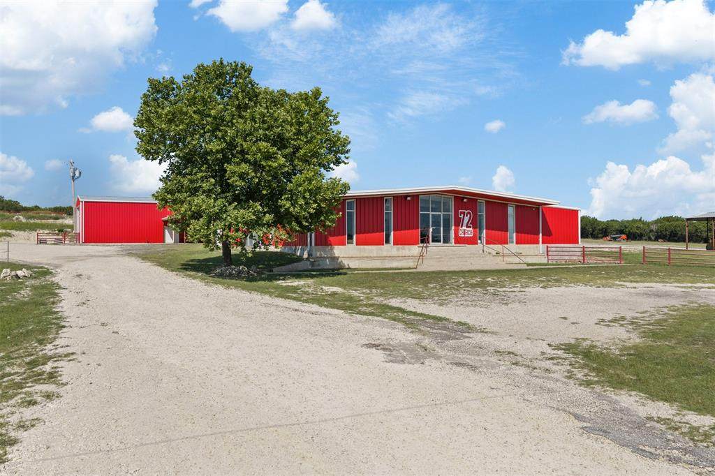 4159 Hwy 6 - Photo 1