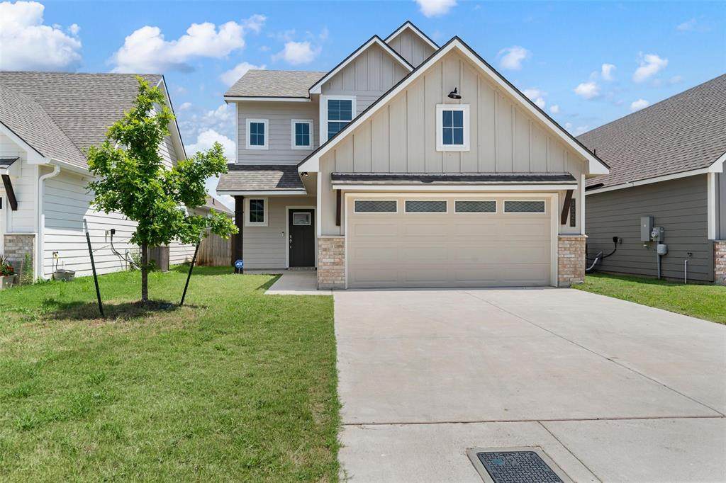 1520 Elise Avenue - Photo 1