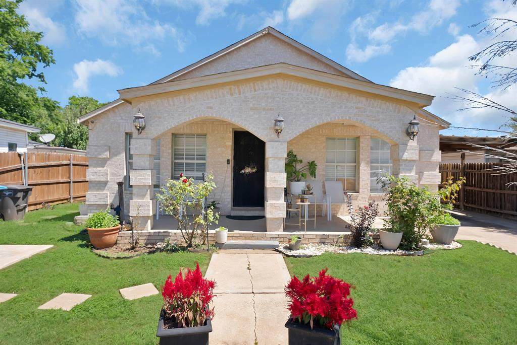 1717 Harvey Avenue - Photo 1