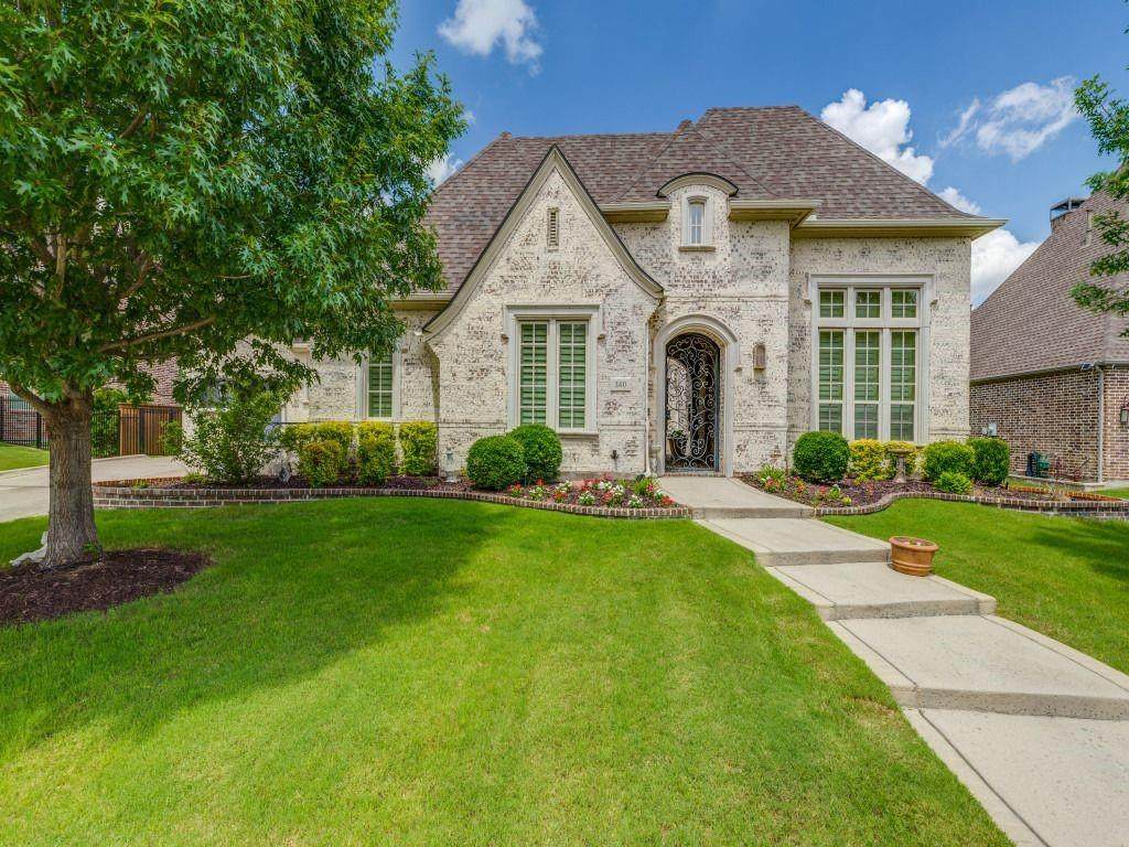 340 Columbia Court - Photo 1