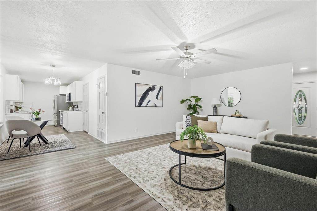 300 Leighton Drive - Photo 1
