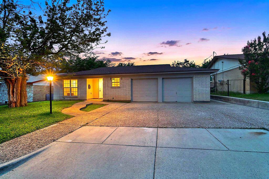 6600 Cervantes Avenue - Photo 1