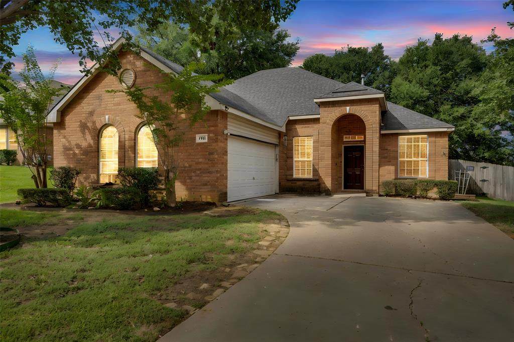 708 Hummingbird Trail - Photo 1