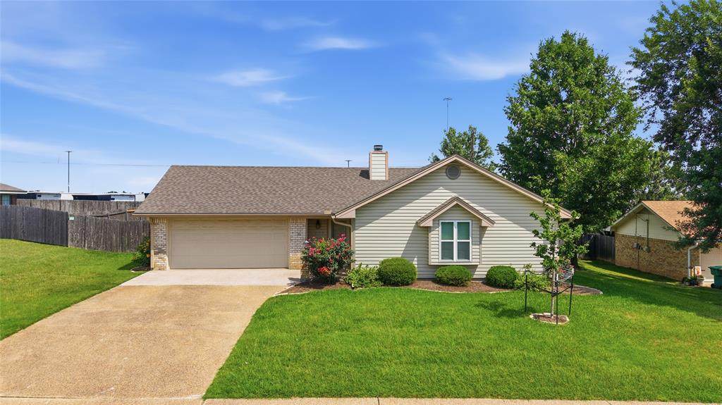 200 San Benito Drive - Photo 1