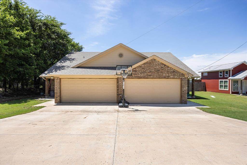 403 5th Street - Photo 1