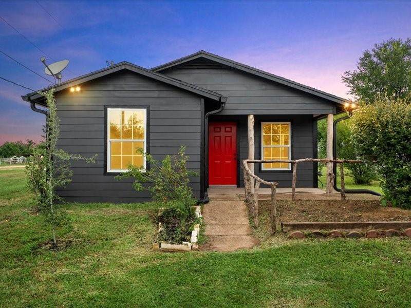 3336 Kendall Lane - Photo 1
