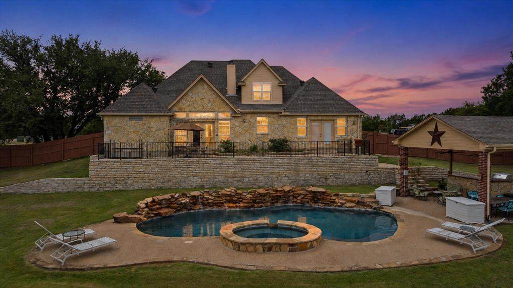 1704 Texas Drive - Photo 1