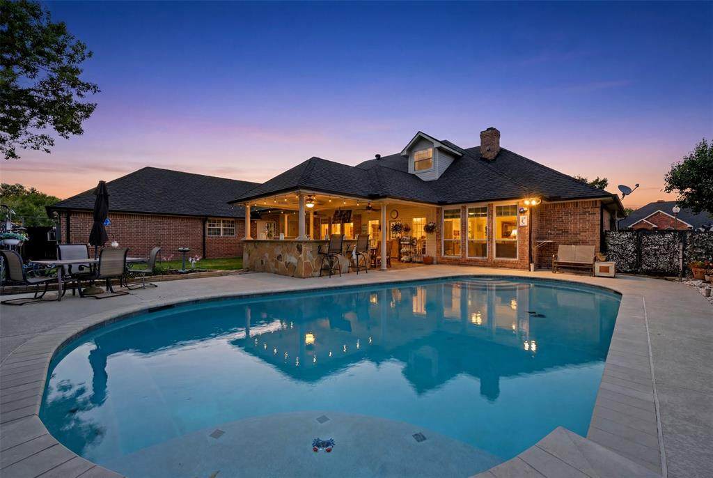 2505 Inverrary Drive - Photo 1