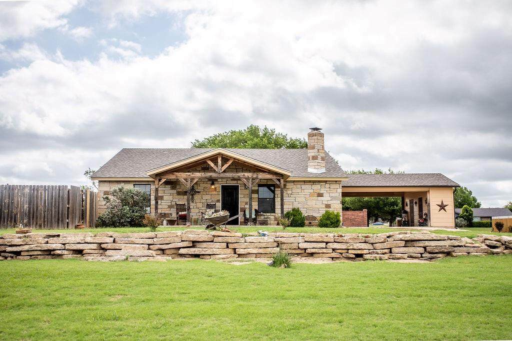 307 County Road 148 - Photo 1