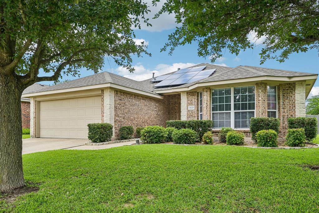 1421 Vista Ridge Drive - Photo 1