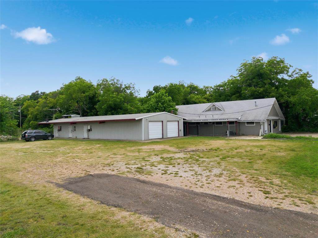 408 Live Oak St Street - Photo 1