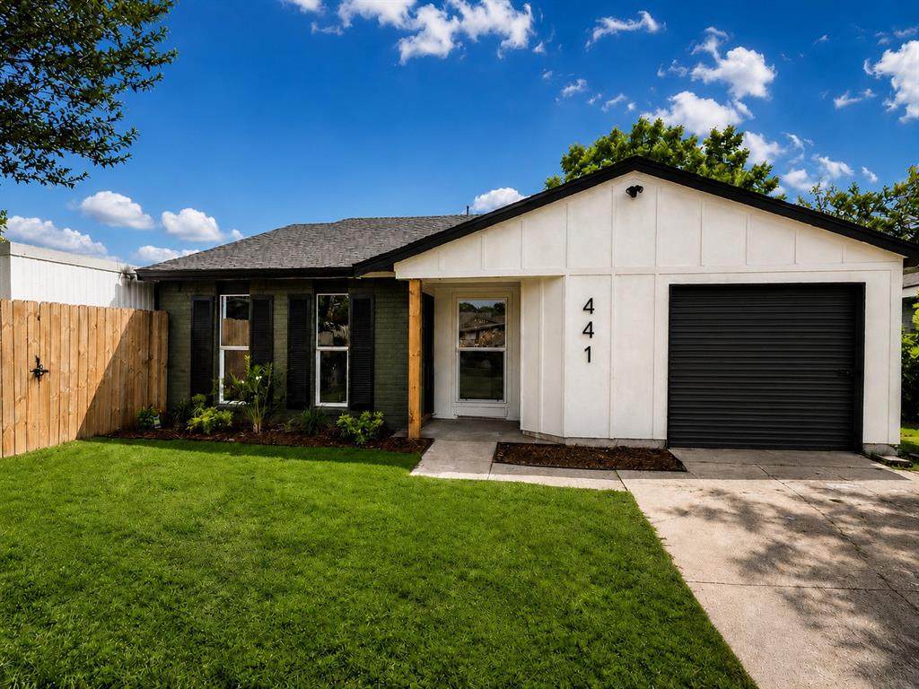 441 Jones Street - Photo 1