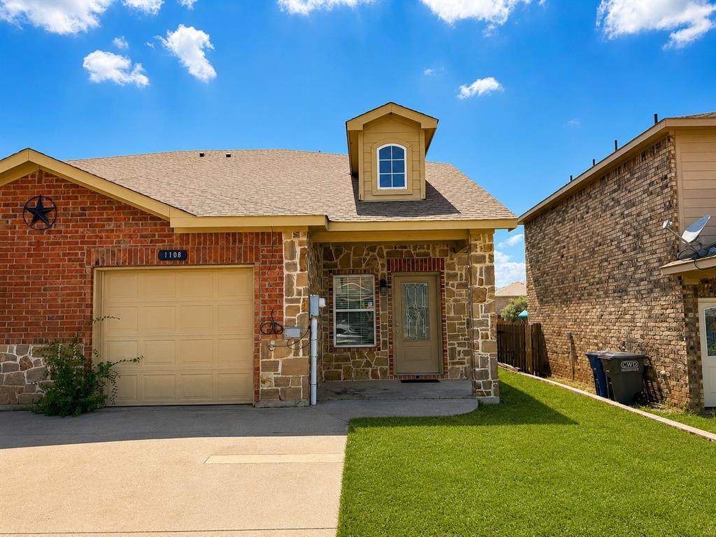 1108 Parkway Trail - Photo 1