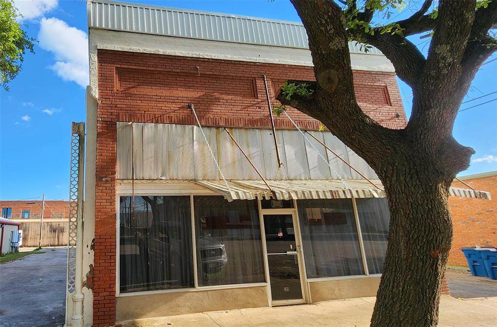 108 Commerce - Photo 1