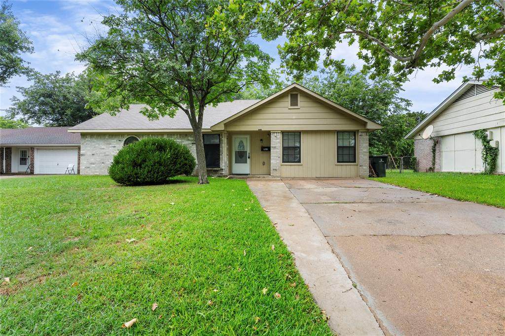 1121 Sam Houston Drive - Photo 1