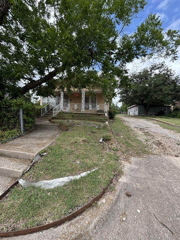 1712 Effie Street - Photo 1