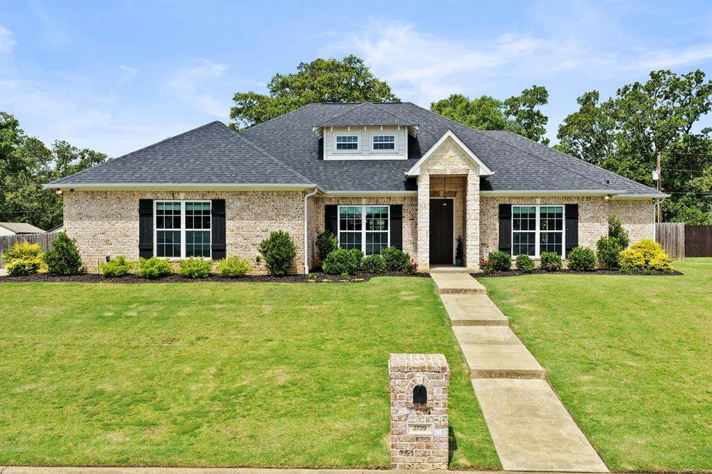 2729 Stone Briar - Photo 1
