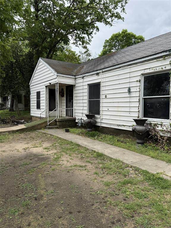 3303 Pleasant Drive - Photo 1