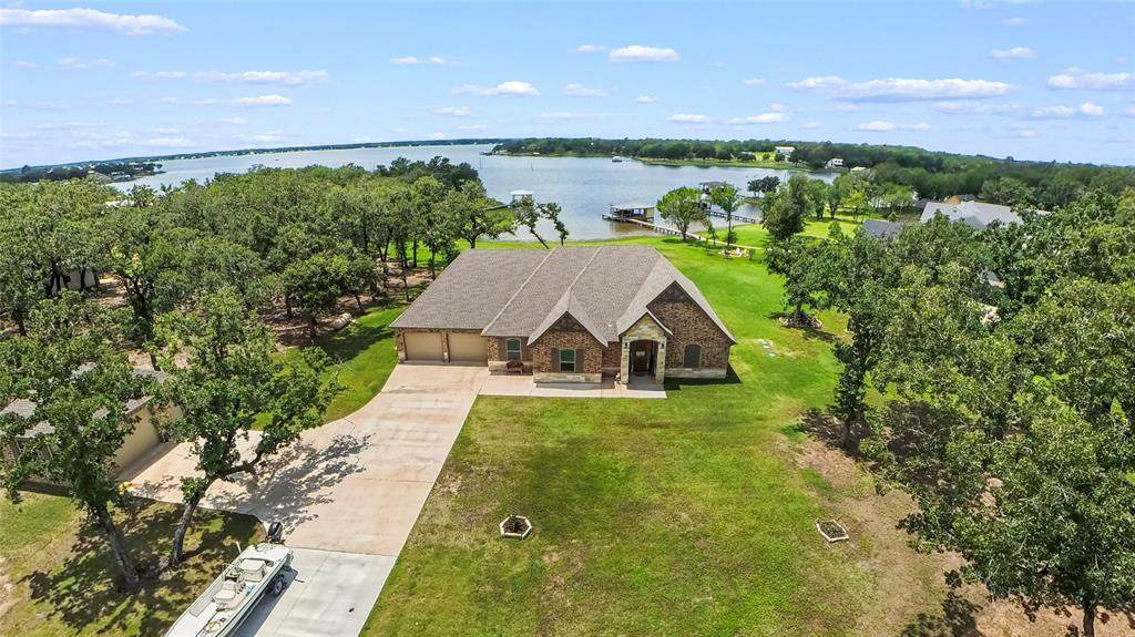 450 County Road 3674 - Photo 1