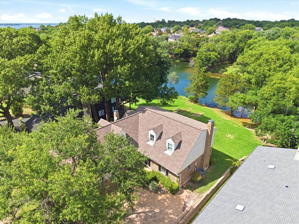 204 Sovereign Court - Photo 1