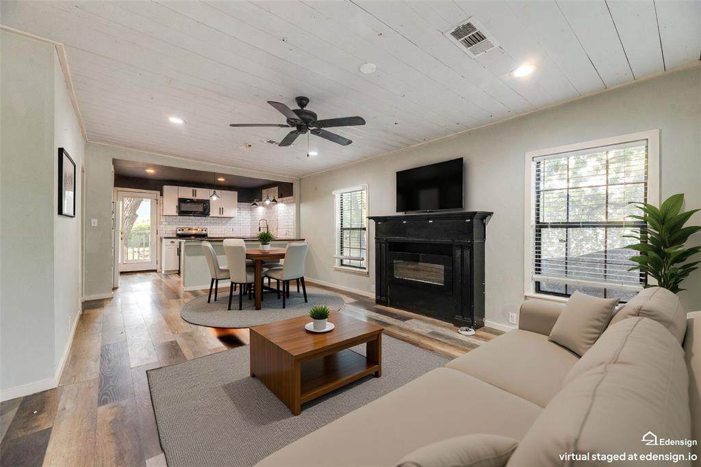 4419 Lawnview Avenue - Photo 1