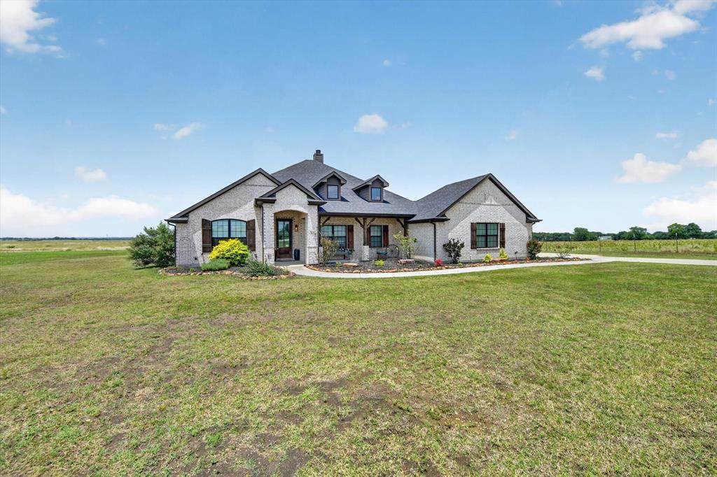 7014 Davidson Road - Photo 1