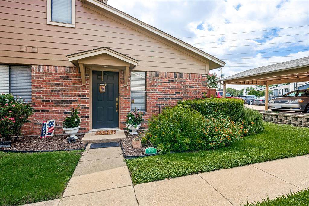 5644 Cedar Creek Drive - Photo 1